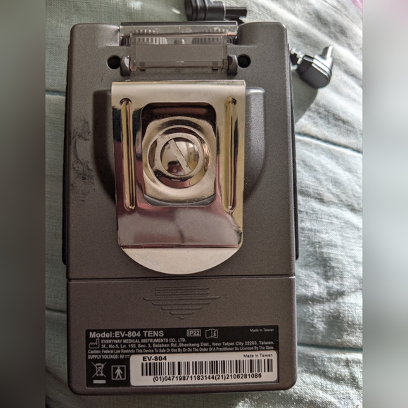 EMS/TENS MACHINE - Picture 2 of 10